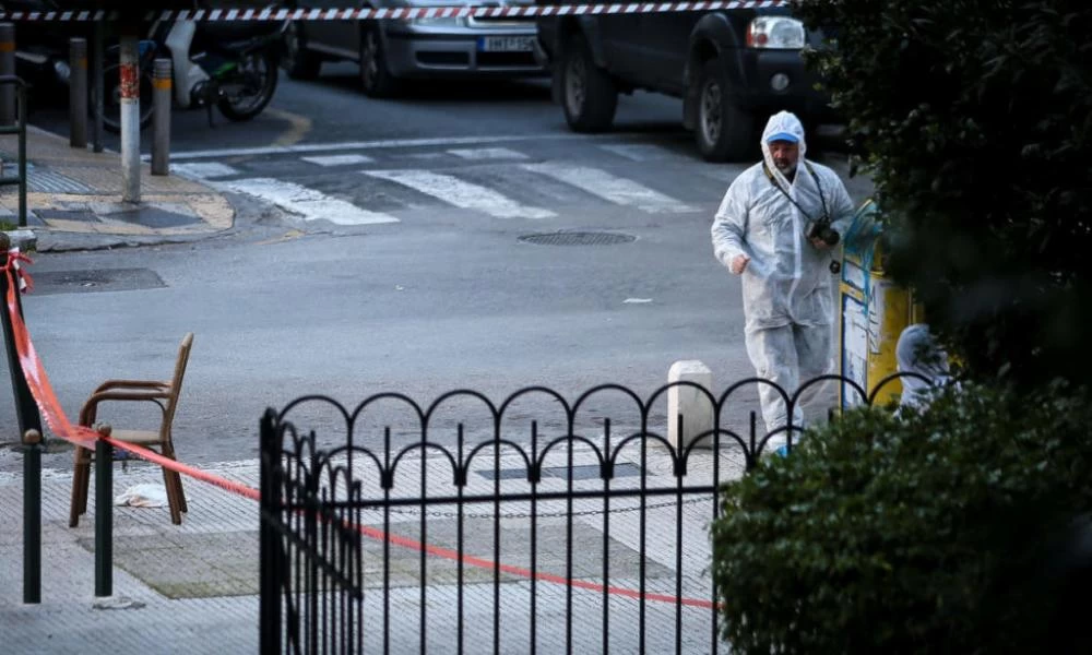  Περιστέρι: Βρέθηκε χειροβομβίδα σε κατάστημα